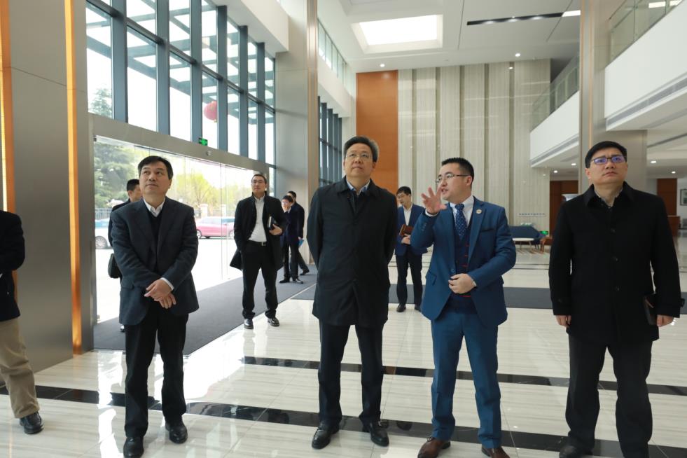 蘇州高新區黨工委書記、區長吳新明書記、王牟、黃鋒主任一行調研通錦